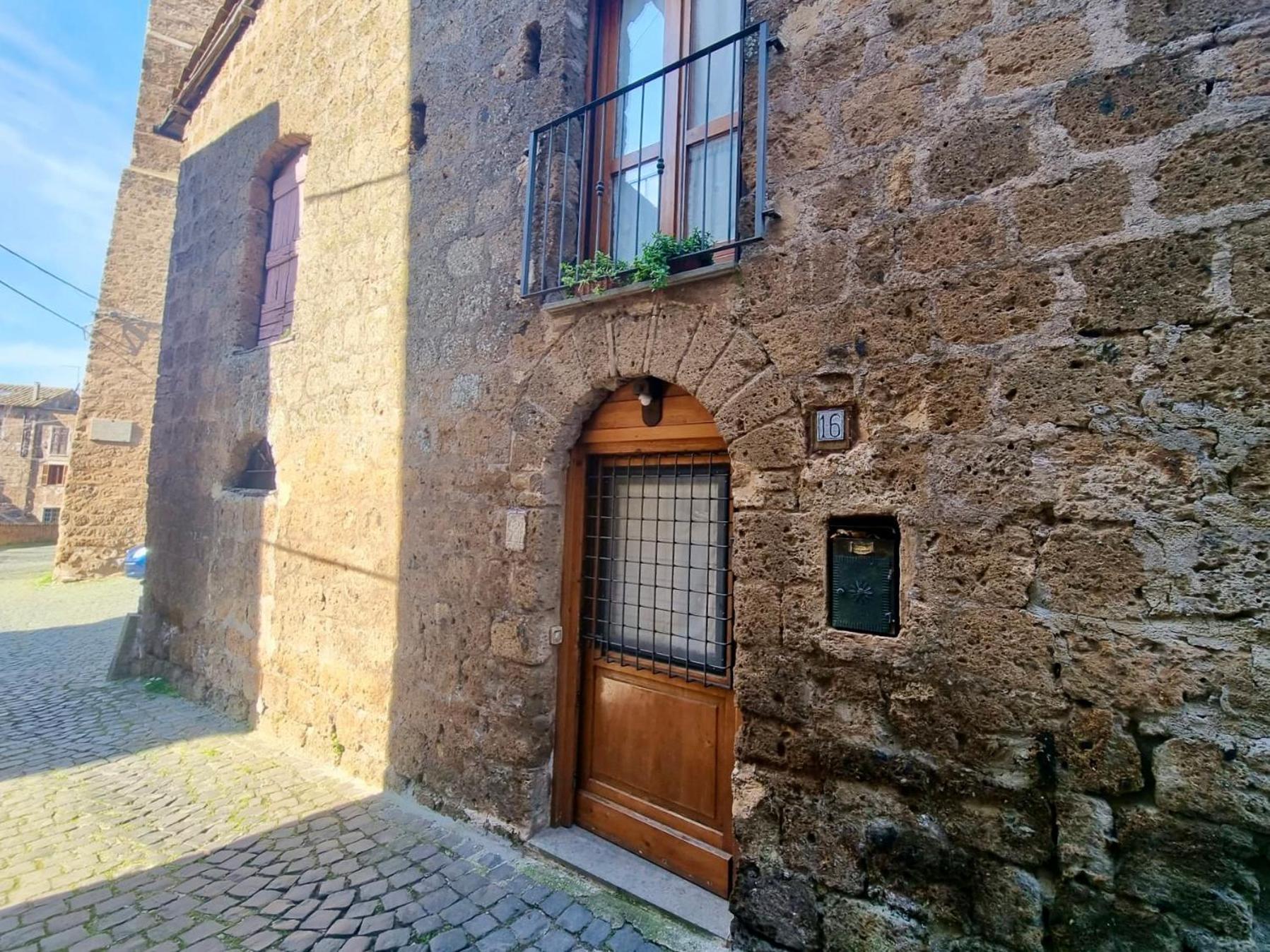 Villa Francigena Maison à Sutri Extérieur photo